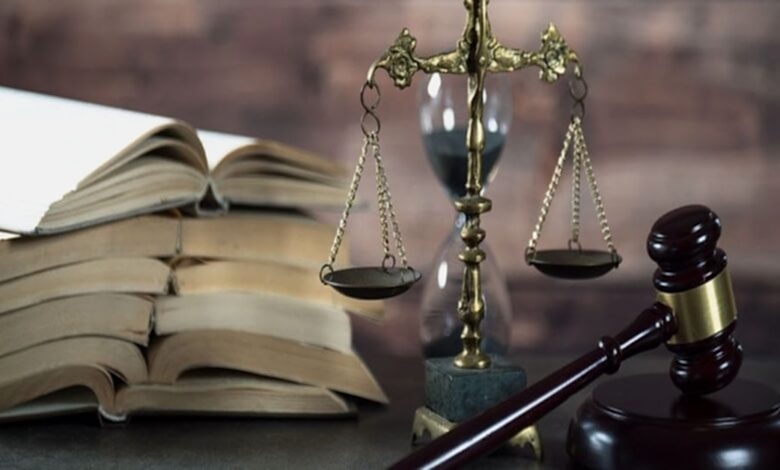 Kanun yolu aşamasında bozularak hukuken ortadan kalkan yargı kararlarının hatalı uygulandığından bahisle açılan davalar