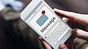 KİŞİYE RIZASI OLMAKSIZIN SMS GÖNDERİLMESİNİN KİŞİSEL VERİ HUKUKU KAPSAMINDA DEĞERLENDİRİLMESİ