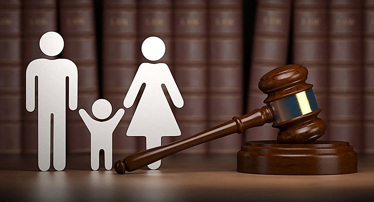 Velayet Hakkının Anneden Alınıp Babaya yahut Babadan Alınıp Anneye Verilmesi İçin Açılan Dava